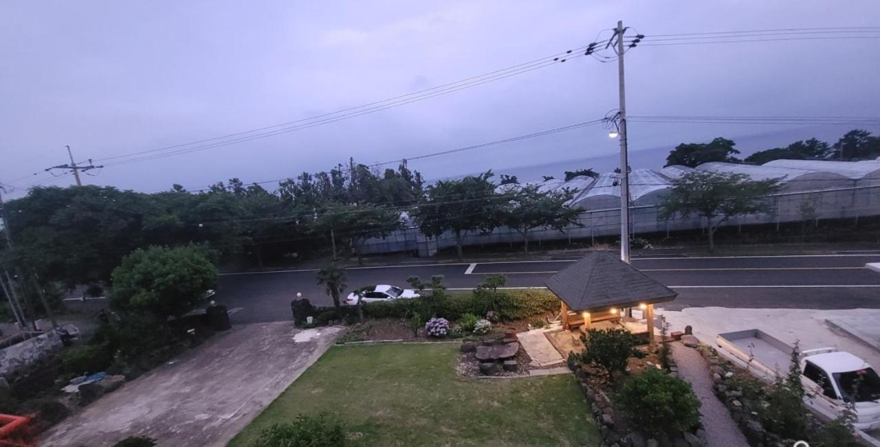 Jeju Soroan Pension 서귀포 외부 사진